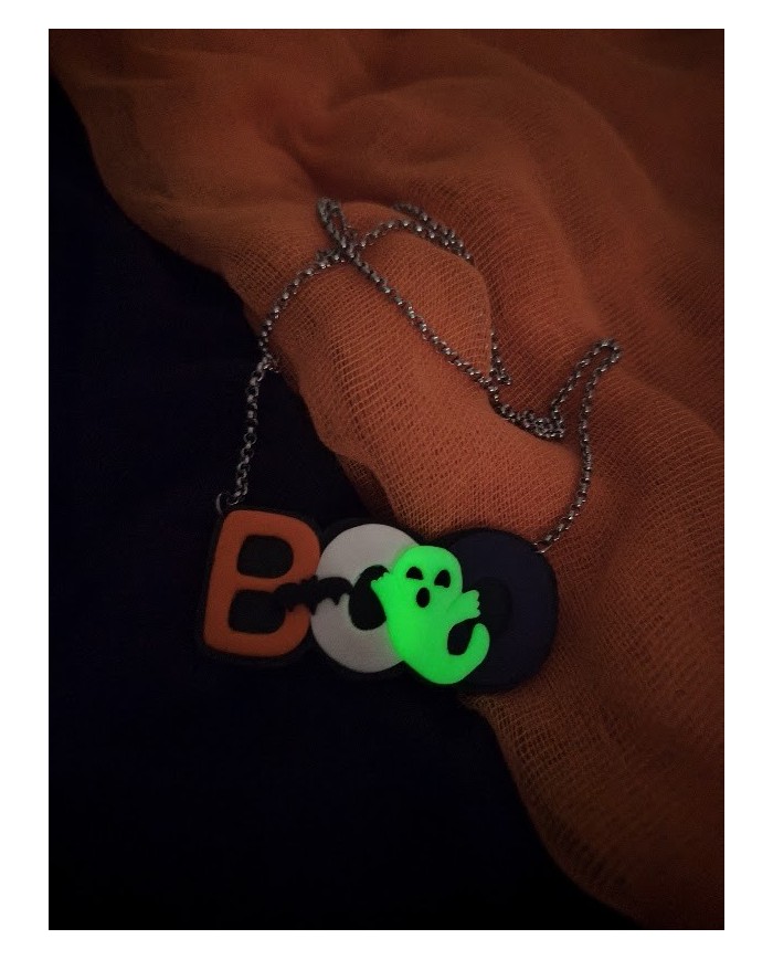 Κολιέ glow in the dark boo