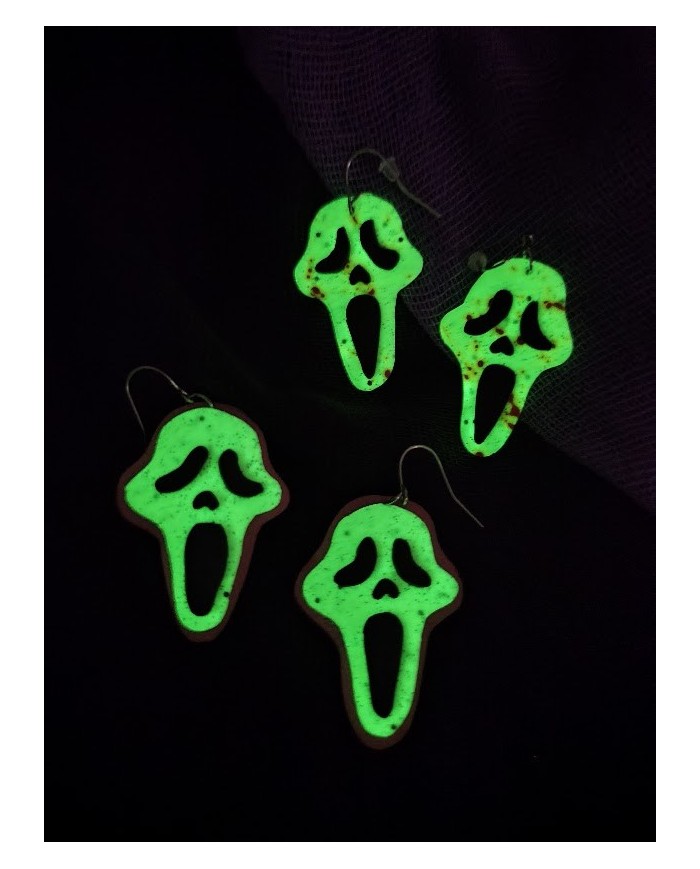 Σκουλαρίκια ματωμένα scream Glow in the dark
